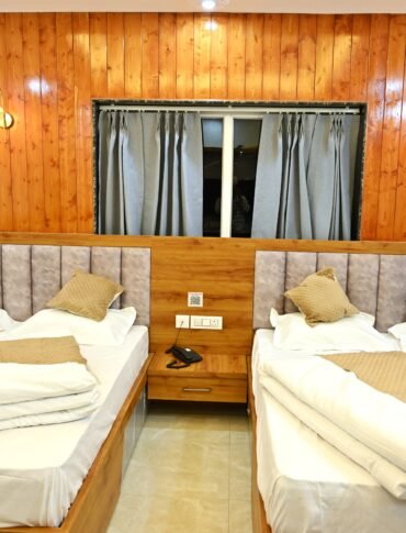 Four-Bed Room or Family Room